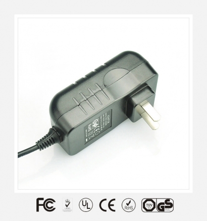 跟和12V2A国标优质电源适配器