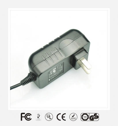 18V1.5A国标优质电源适配器
